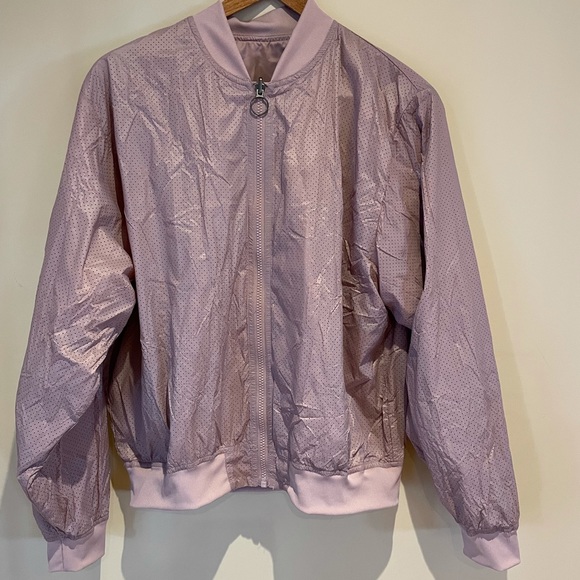 Fabletics Eva Bomber Jacket. Reversible. Rose Gold Size Medium - Picture 4 of 10